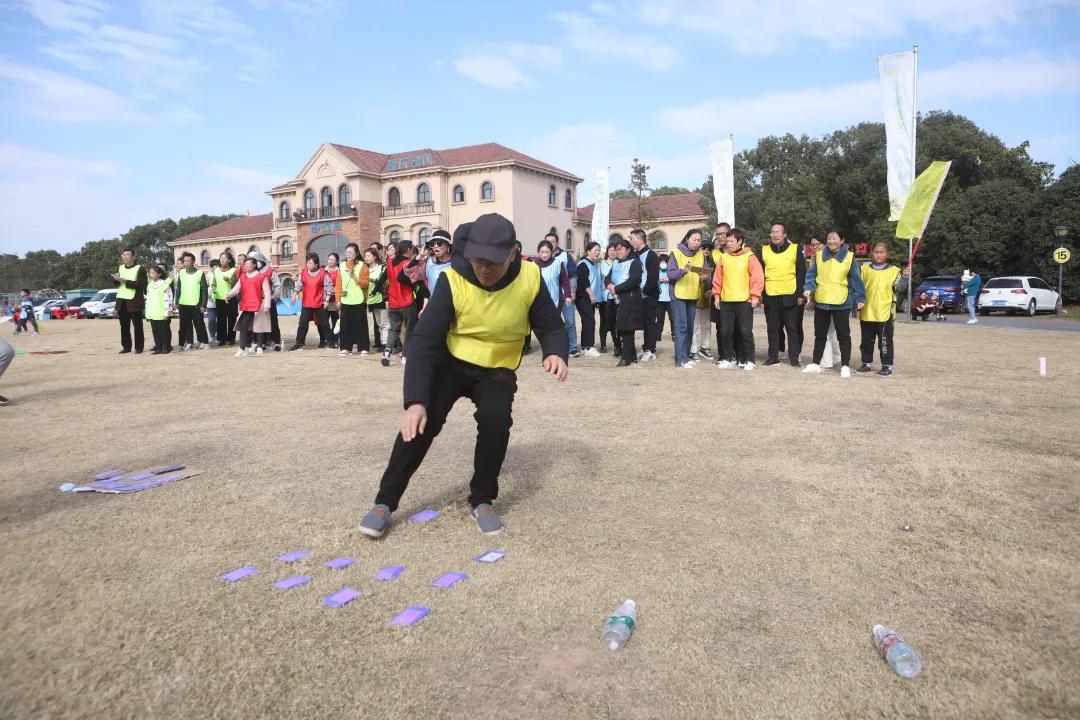 兴仁小学工会开沙岛团建活动-超音速2